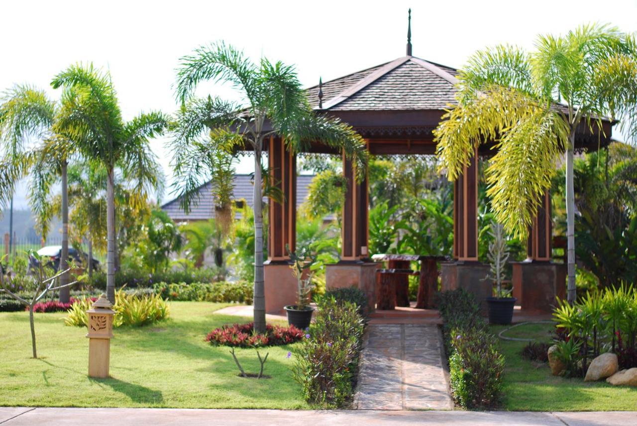 Northstar Hotel & Resort Ban Mae Kon Exterior foto